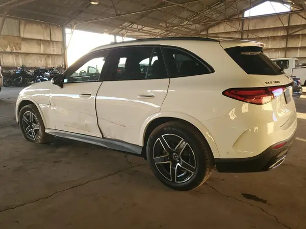 W1NKM4GB3SF256606 2025 MERCEDES-BENZ GLC - Image 2