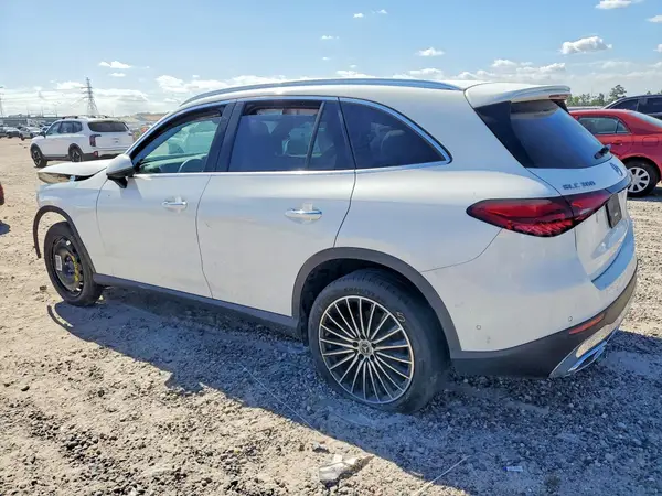 W1NKM4GB3SF303343 2025 MERCEDES-BENZ GLC - Image 2