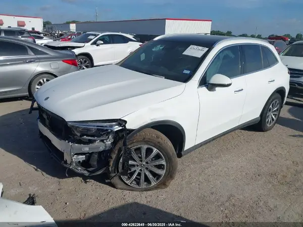 W1NKM4GB3SF320370 2025 MERCEDES-BENZ GLC - Image 2