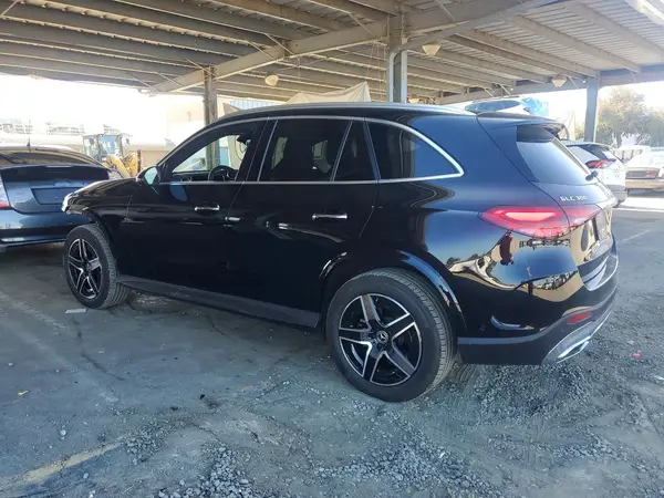 W1NKM4GB3TF465507 2026 MERCEDES-BENZ GLC - Image 2