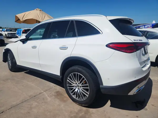 W1NKM4GB3TF533840 2026 MERCEDES-BENZ GLC - Image 2