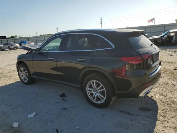 W1NKM4GB4PF023390 2023 MERCEDES-BENZ GLC - Image 2