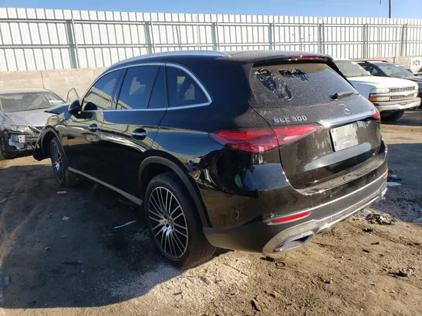 W1NKM4GB4RF175186 2024 MERCEDES-BENZ GLC - Image 2