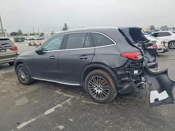 W1NKM4GB4RF177665 2024 MERCEDES-BENZ GLC - Image 2