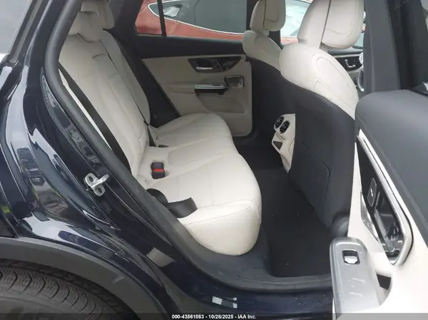 W1NKM4GB4RF200104 2024 MERCEDES-BENZ GLC - Image 8