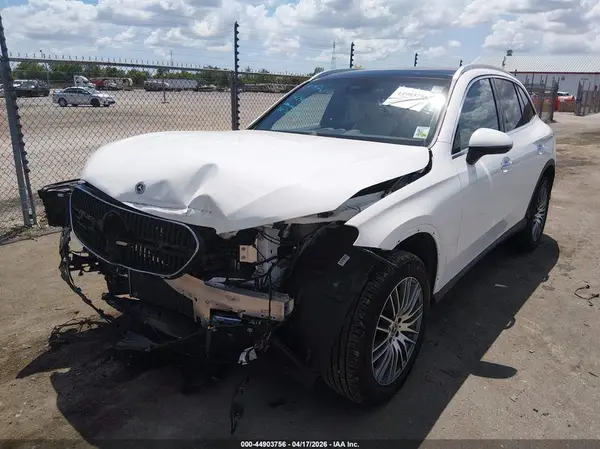 W1NKM4GB4TF507005 2026 MERCEDES-BENZ GLC - Image 2