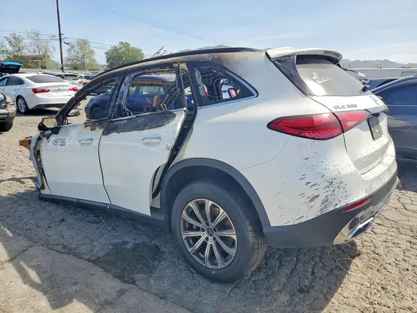 W1NKM4GB5RF207286 2024 MERCEDES-BENZ GLC - Image 2