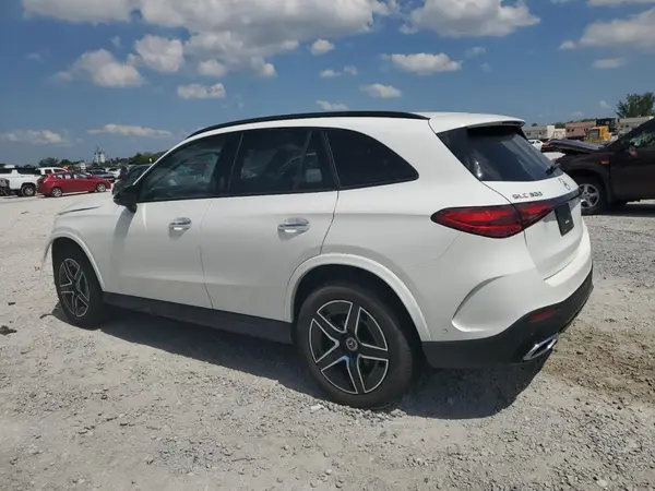 W1NKM4GB6RF201576 2024 MERCEDES-BENZ GLC - Image 2