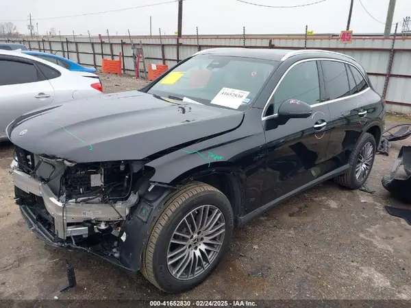 W1NKM4GB6SF245647 2025 MERCEDES-BENZ GLC - Image 2