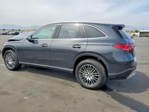 W1NKM4GB6TU122539 2026 MERCEDES-BENZ GLC - Image 2