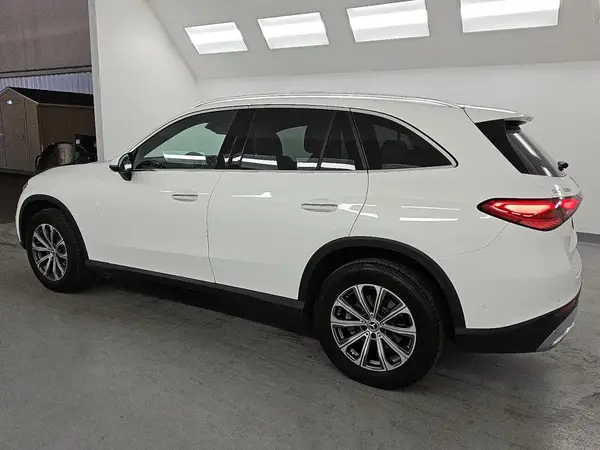 W1NKM4GB7PF040247 2023 MERCEDES-BENZ GLC - Image 2