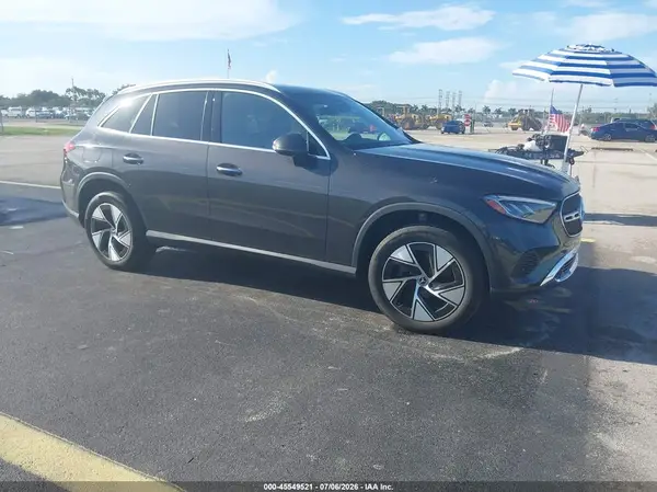 W1NKM4GB7RF137581 2024 MERCEDES-BENZ GLC - Image 1