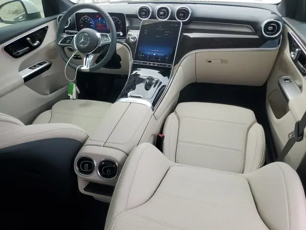 W1NKM4GB7SF397744 2025 MERCEDES-BENZ GLC - Image 8