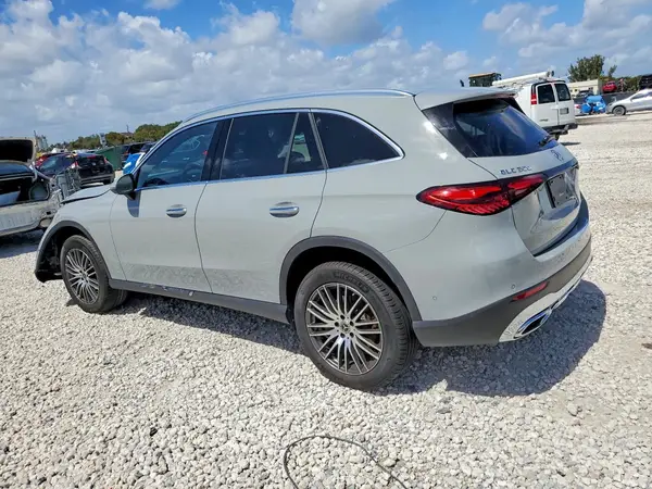 W1NKM4GB7TF470497 2026 MERCEDES-BENZ GLC - Image 2