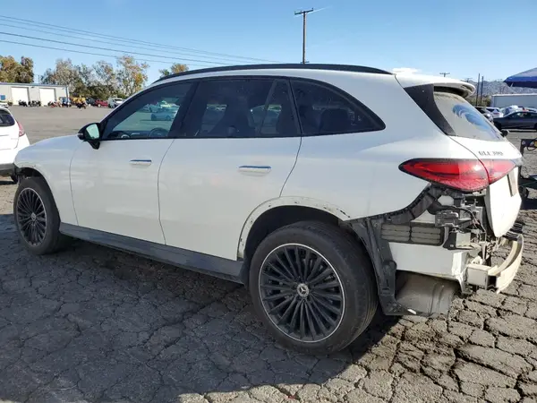 W1NKM4GB8PU026904 2023 MERCEDES-BENZ GLC - Image 2