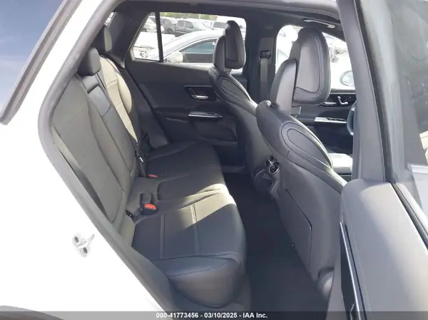 W1NKM4GB8RF189222 2024 MERCEDES-BENZ GLC - Image 8