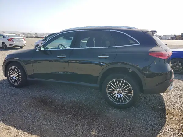 W1NKM4GB8SF259985 2025 MERCEDES-BENZ GLC - Image 2