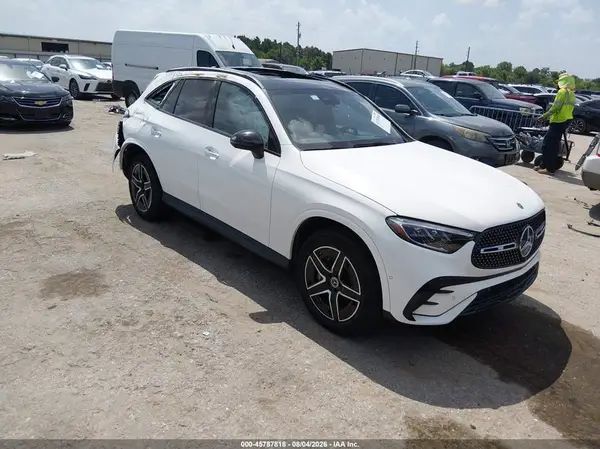 W1NKM4GB8TU105287 2026 MERCEDES-BENZ GLC - Image 1