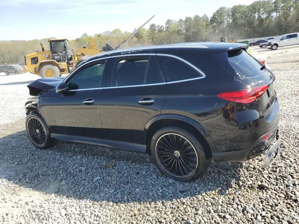 W1NKM4GBXRU039396 2024 MERCEDES-BENZ GLC - Image 2