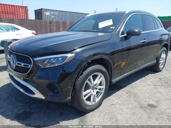 W1NKM4HB0PU016687 2023 MERCEDES-BENZ GLC - Image 2