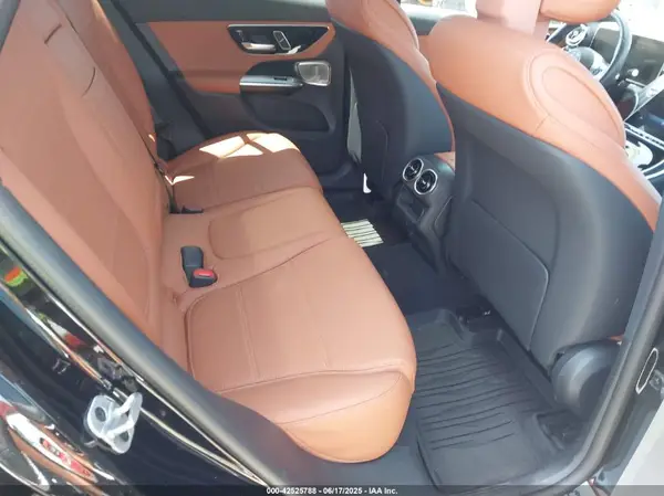 W1NKM4HB0PU016687 2023 MERCEDES-BENZ GLC - Image 8