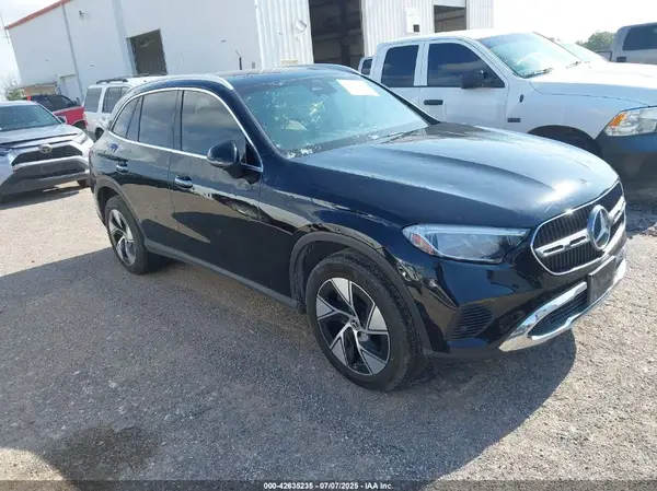 W1NKM4HB0RF089372 2024 MERCEDES-BENZ GLC - Image 1