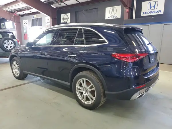 W1NKM4HB0RF098637 2024 MERCEDES-BENZ GLC - Image 2
