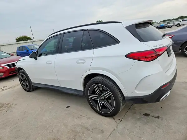 2025 MERCEDES-BENZ GLC COPART lot 54402736 auction photo 2