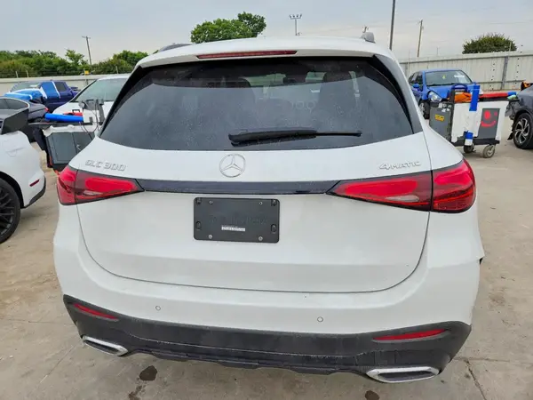 2025 MERCEDES-BENZ GLC COPART lot 54402736 auction photo 6