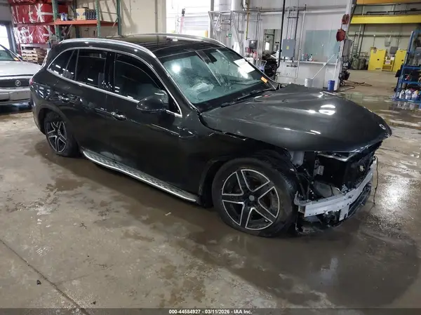W1NKM4HB0TF505881 2026 MERCEDES-BENZ GLC - Image 1