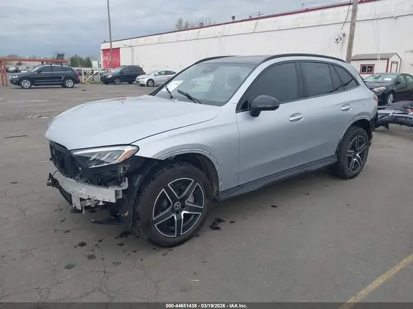 W1NKM4HB0TU109266 2026 MERCEDES-BENZ GLC - Image 2