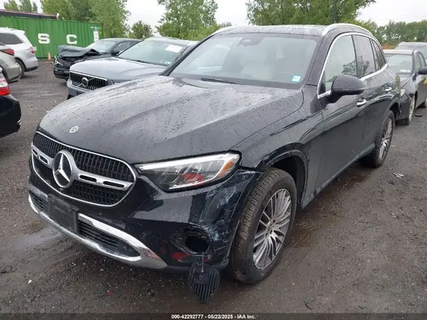 2024 MERCEDES-BENZ GLC auction photo 6