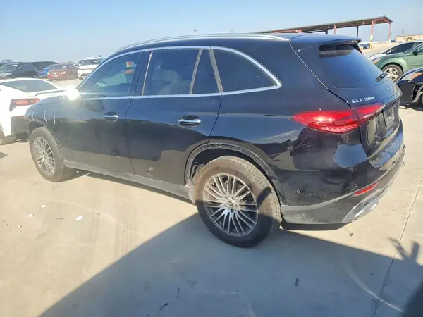 W1NKM4HB1RF153306 2024 MERCEDES-BENZ GLC - Image 2