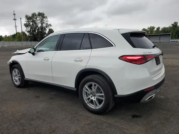 W1NKM4HB1SF260314 2025 MERCEDES-BENZ GLC - Image 2