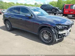W1NKM4HB2PU024032 2023 MERCEDES-BENZ GLC