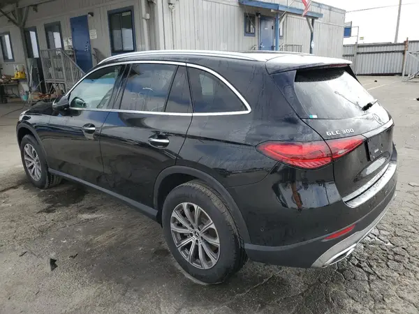 W1NKM4HB2RF064781 2024 MERCEDES-BENZ GLC - Image 2