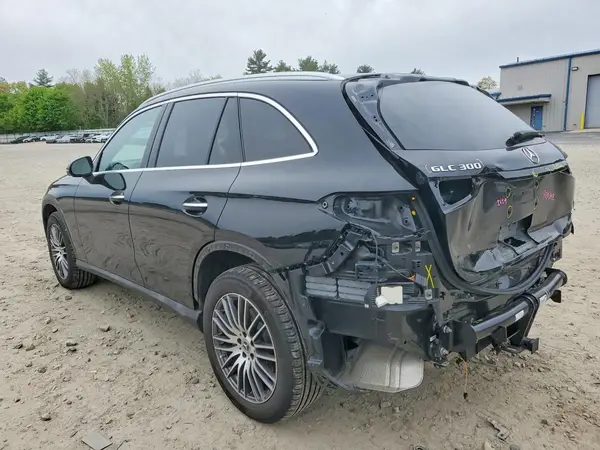 W1NKM4HB2RF112005 2024 MERCEDES-BENZ GLC - Image 2