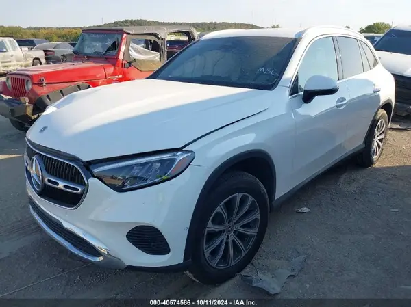 W1NKM4HB2RF123375 2024 MERCEDES-BENZ GLC - Image 2
