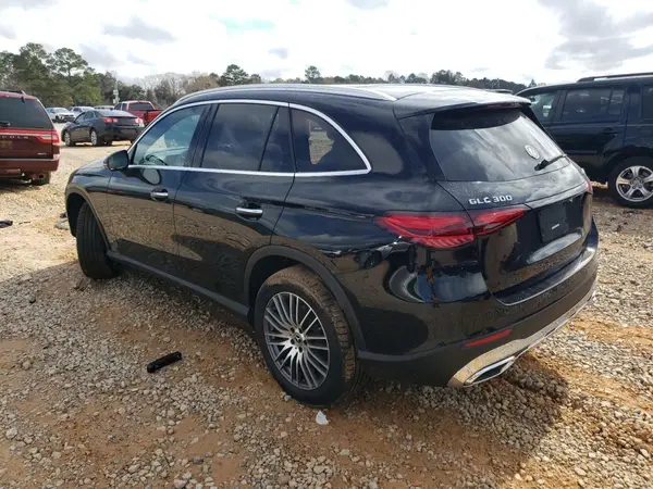 W1NKM4HB2RF203632 2024 MERCEDES-BENZ GLC - Image 2