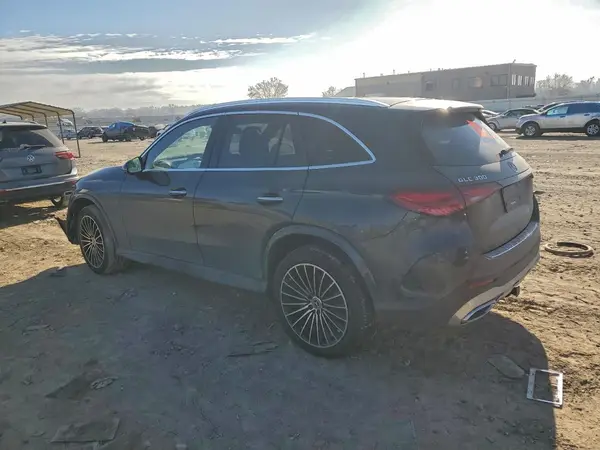 W1NKM4HB2SF273394 2025 MERCEDES-BENZ GLC - Image 2