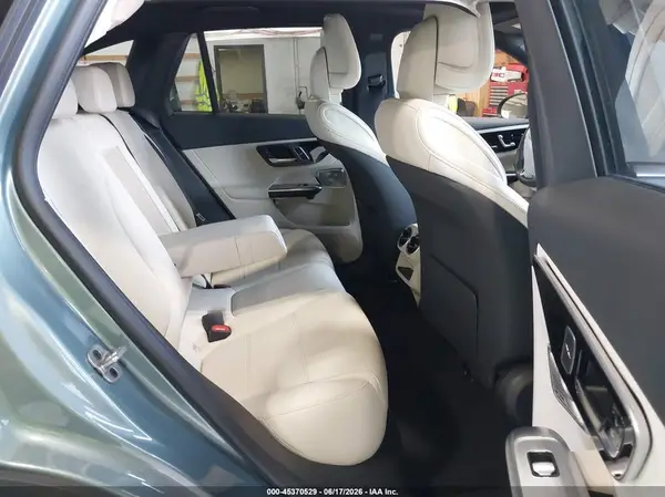 W1NKM4HB2TF513349 2026 MERCEDES-BENZ GLC - Image 8