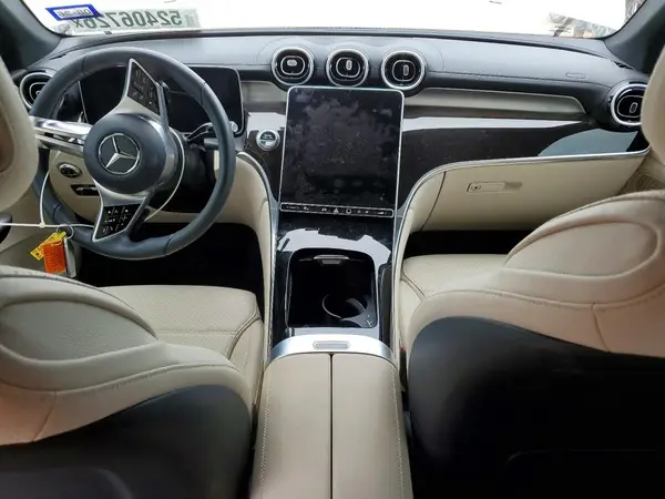 W1NKM4HB3PF057884 2023 MERCEDES-BENZ GLC - Image 8