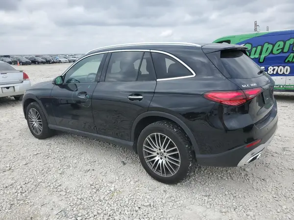 W1NKM4HB3PU005229 2023 MERCEDES-BENZ GLC - Image 2