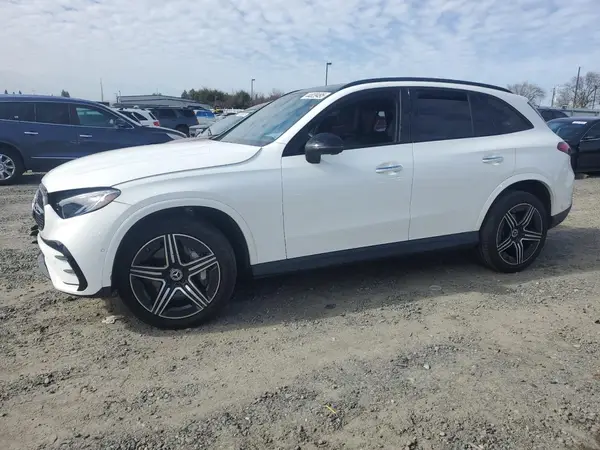 W1NKM4HB3RF090015 2024 MERCEDES-BENZ GLC - Image 1