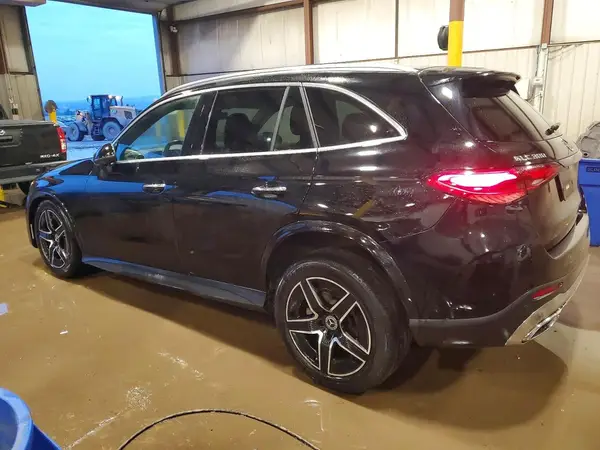 W1NKM4HB3RF175209 2024 MERCEDES-BENZ GLC - Image 2