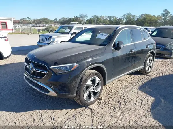W1NKM4HB4RF096776 2024 MERCEDES-BENZ GLC - Image 2