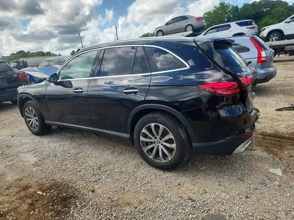 W1NKM4HB4RF108926 2024 MERCEDES-BENZ GLC - Image 2