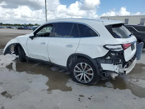 W1NKM4HB4RF123779 2024 MERCEDES-BENZ GLC - Image 2