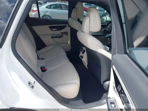 W1NKM4HB5PF056901 2023 MERCEDES-BENZ GLC - Image 8
