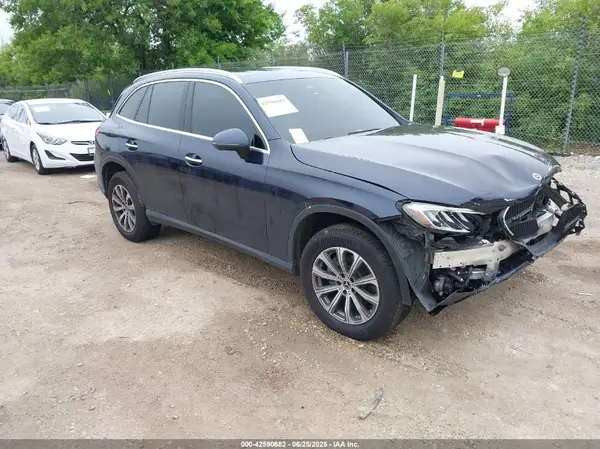 W1NKM4HB5PU020413 2023 MERCEDES-BENZ GLC - Image 1
